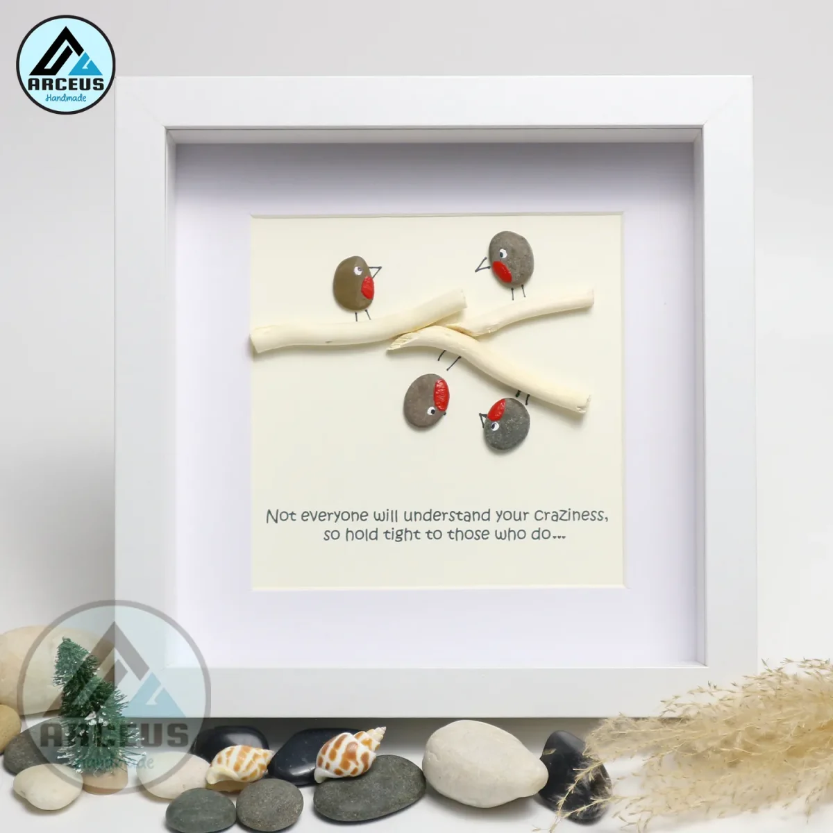 XNJPG AMZ00123-02 Personalised Family Pebble Art, Family With Pet Pebble Art, Gift for Family, Gift for Friends, New Home Gift Pebble Frame, Pebble Art Gift - Image 1